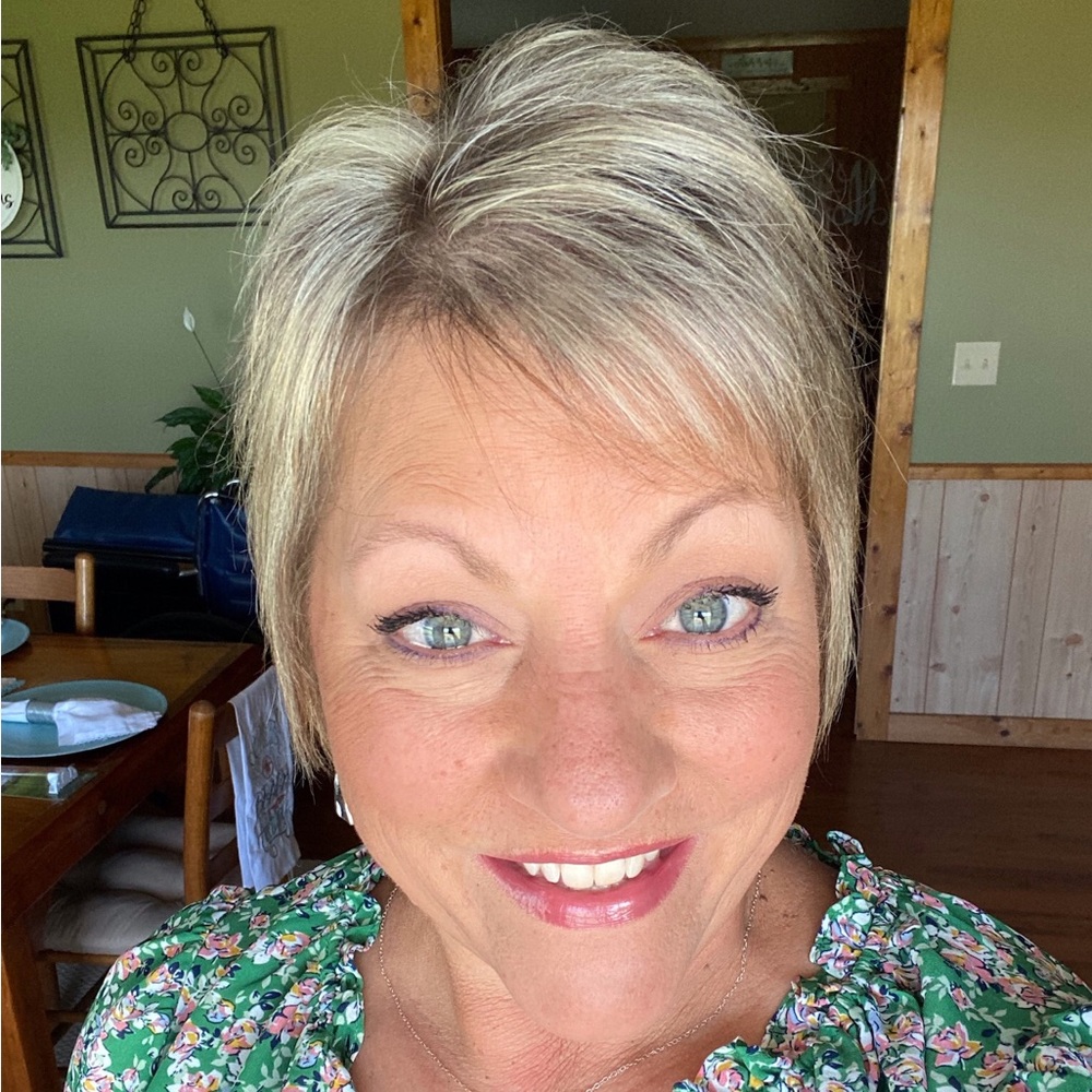 Meet your Posher, Krista